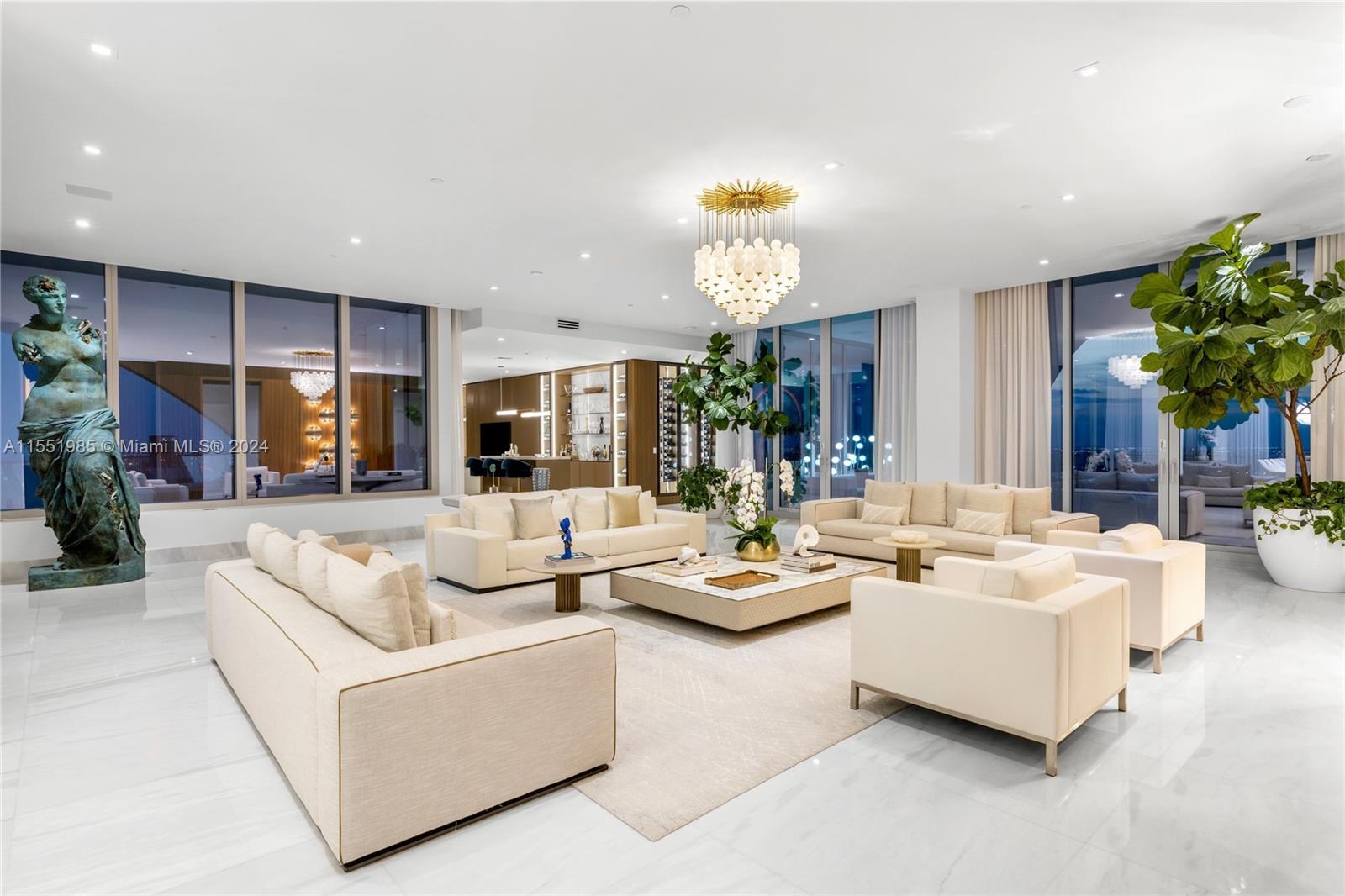 JADE SIGNATURE CONDO - Residential
