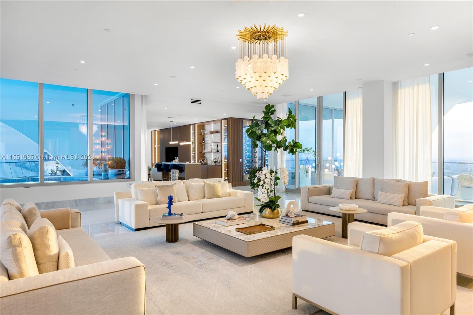 JADE SIGNATURE CONDO - Residential