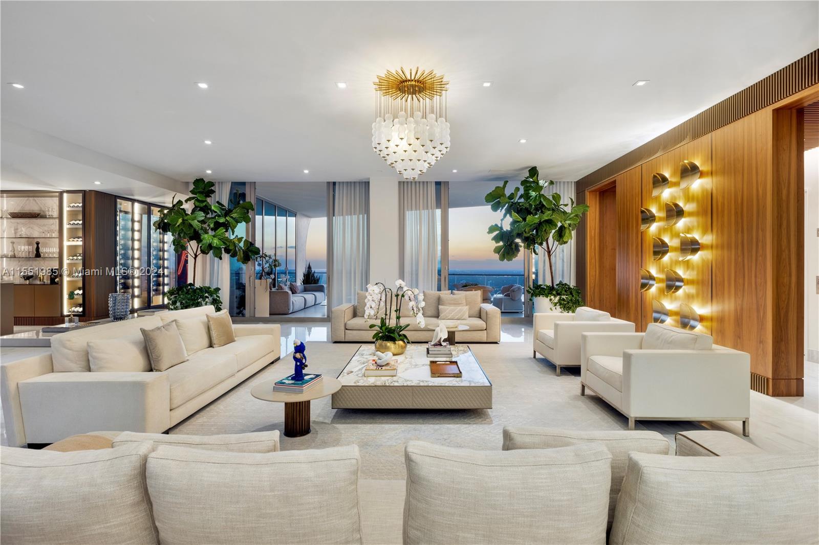 JADE SIGNATURE CONDO - Residential