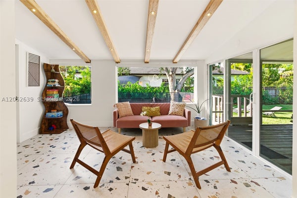 10795 SW 34TH ST # 1, MIAMI, FL 33165 - Image 1df95c8ea6463fa2653619b8e5e619f2/858978293