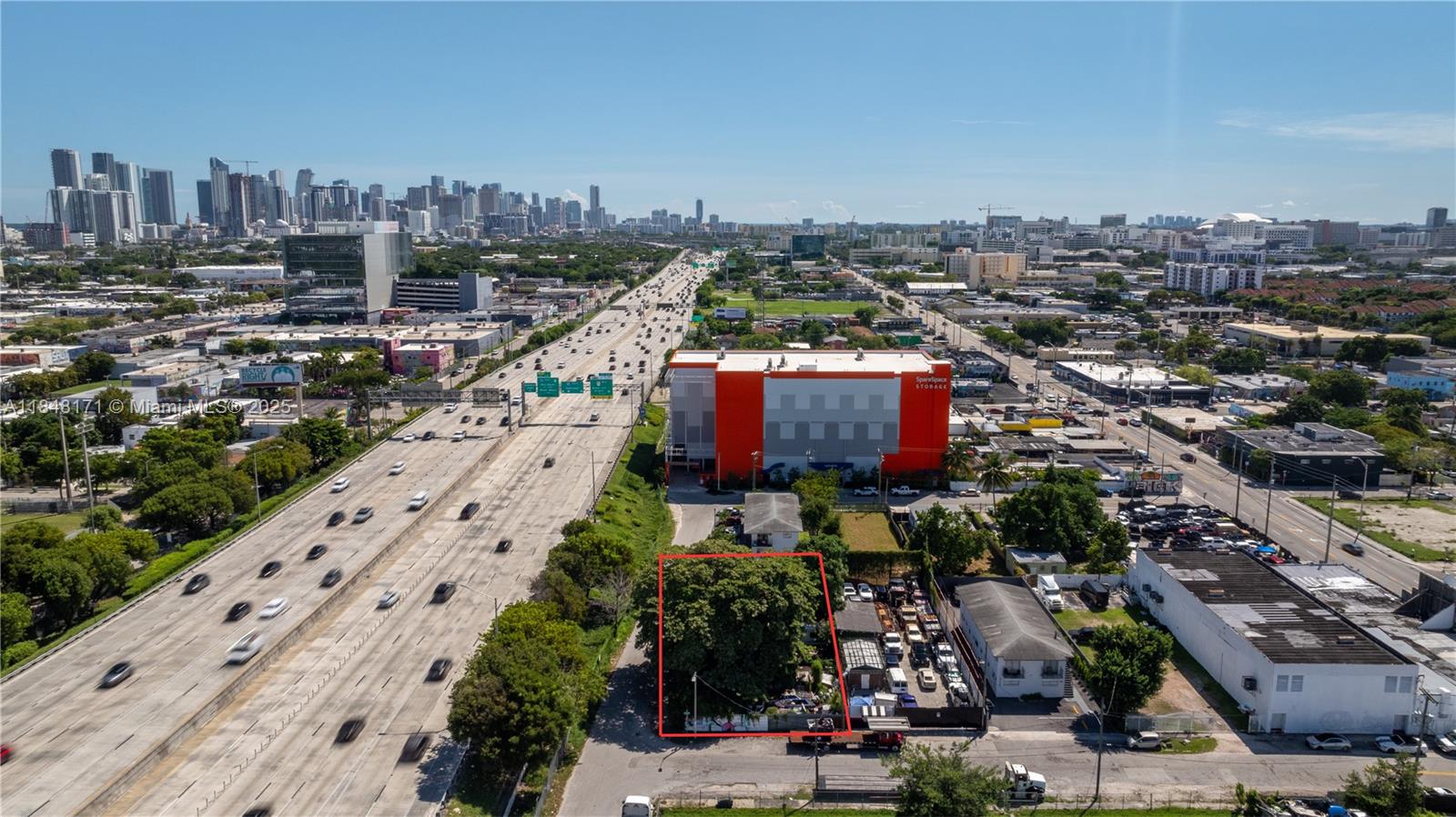 652 NW 31st St