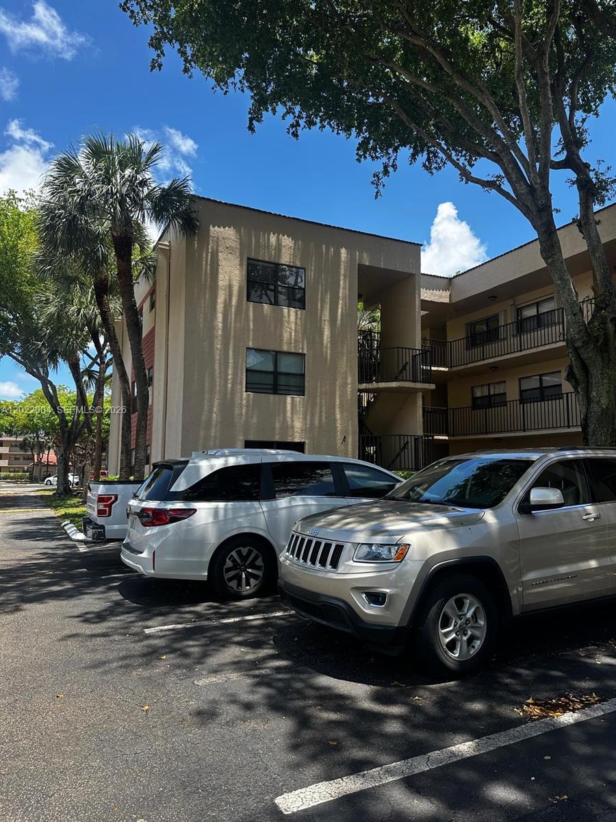 MIRAMAR CLUB CONDOMINIUM - Residential