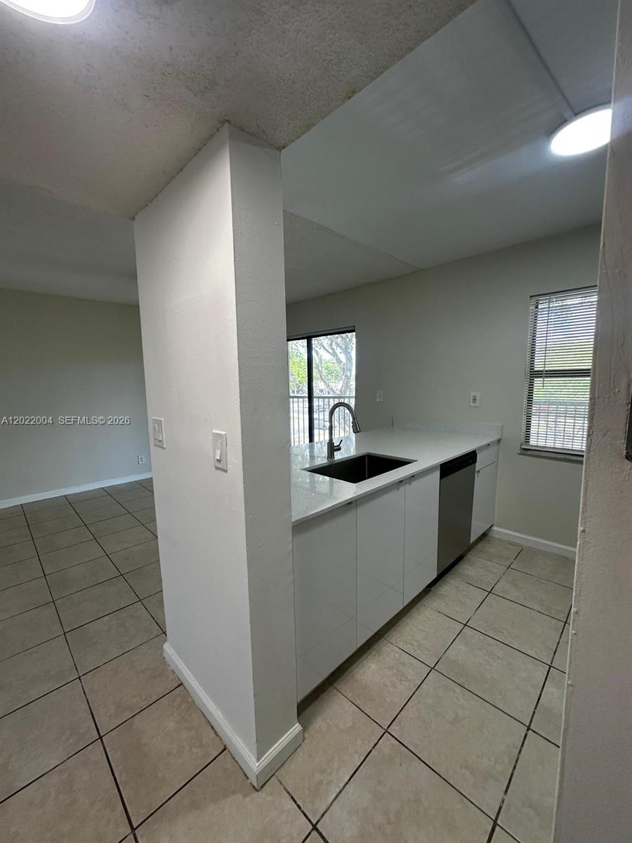 MIRAMAR CLUB CONDOMINIUM - Residential