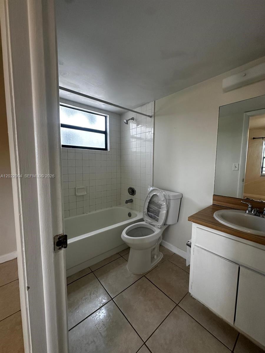 MIRAMAR CLUB CONDOMINIUM - Residential