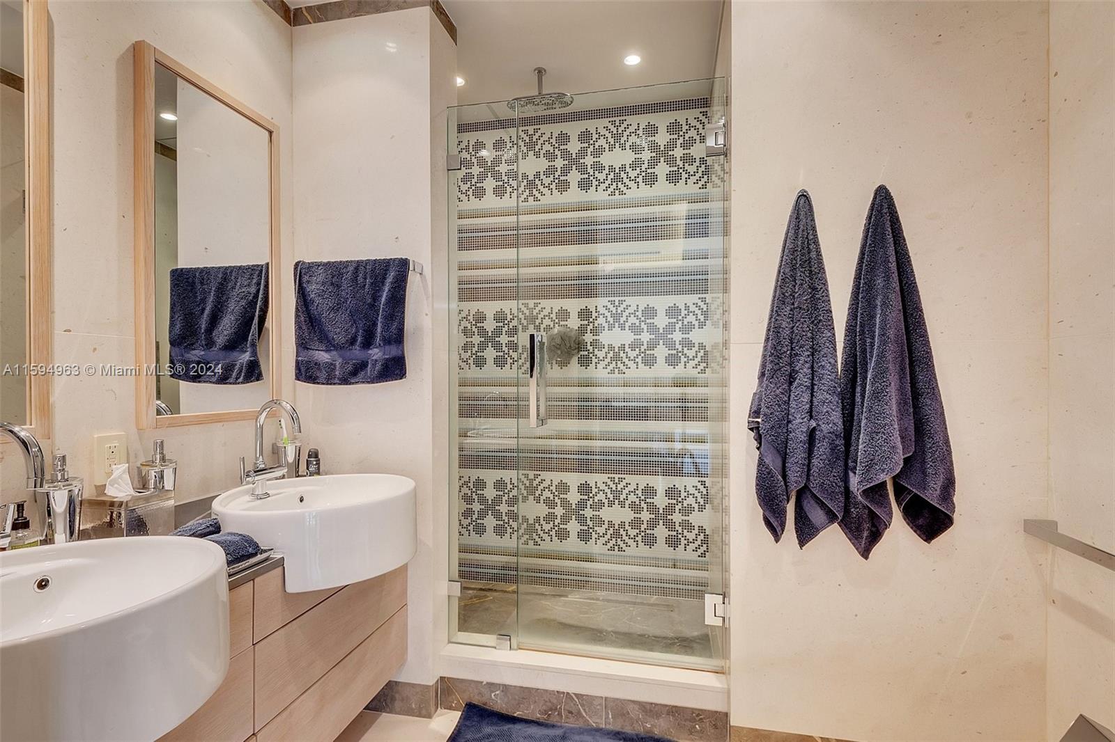 BAL HARBOUR NORTH SOUTH C - Residential