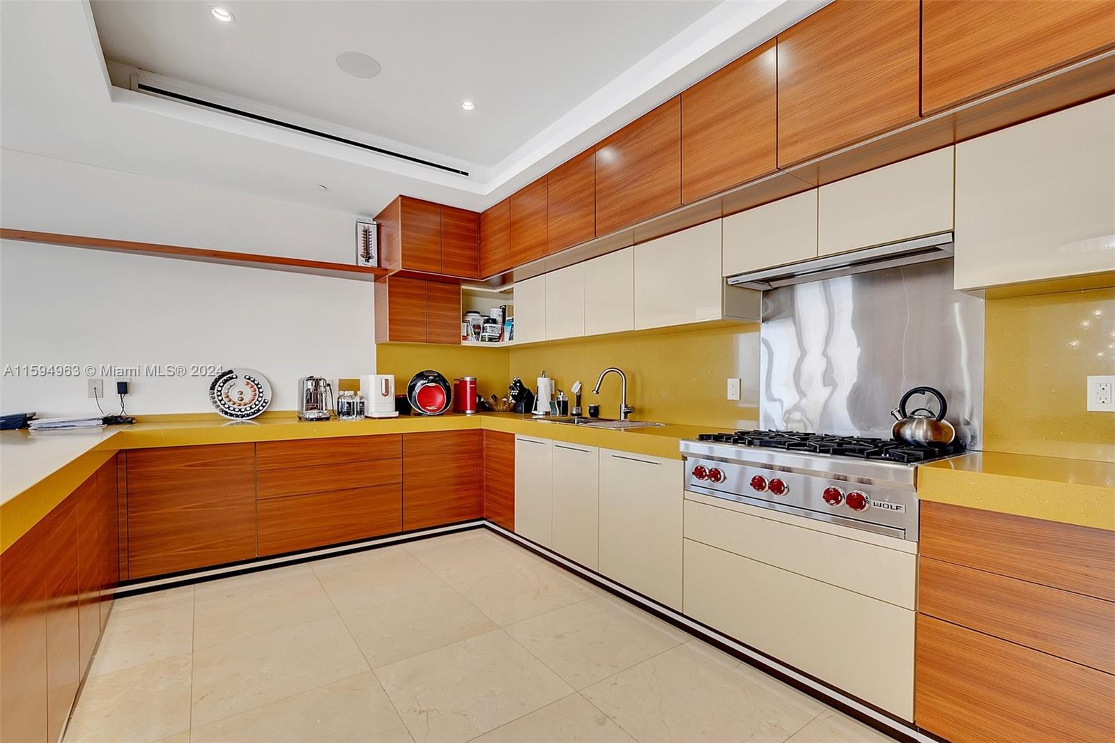 BAL HARBOUR NORTH SOUTH C - Residential