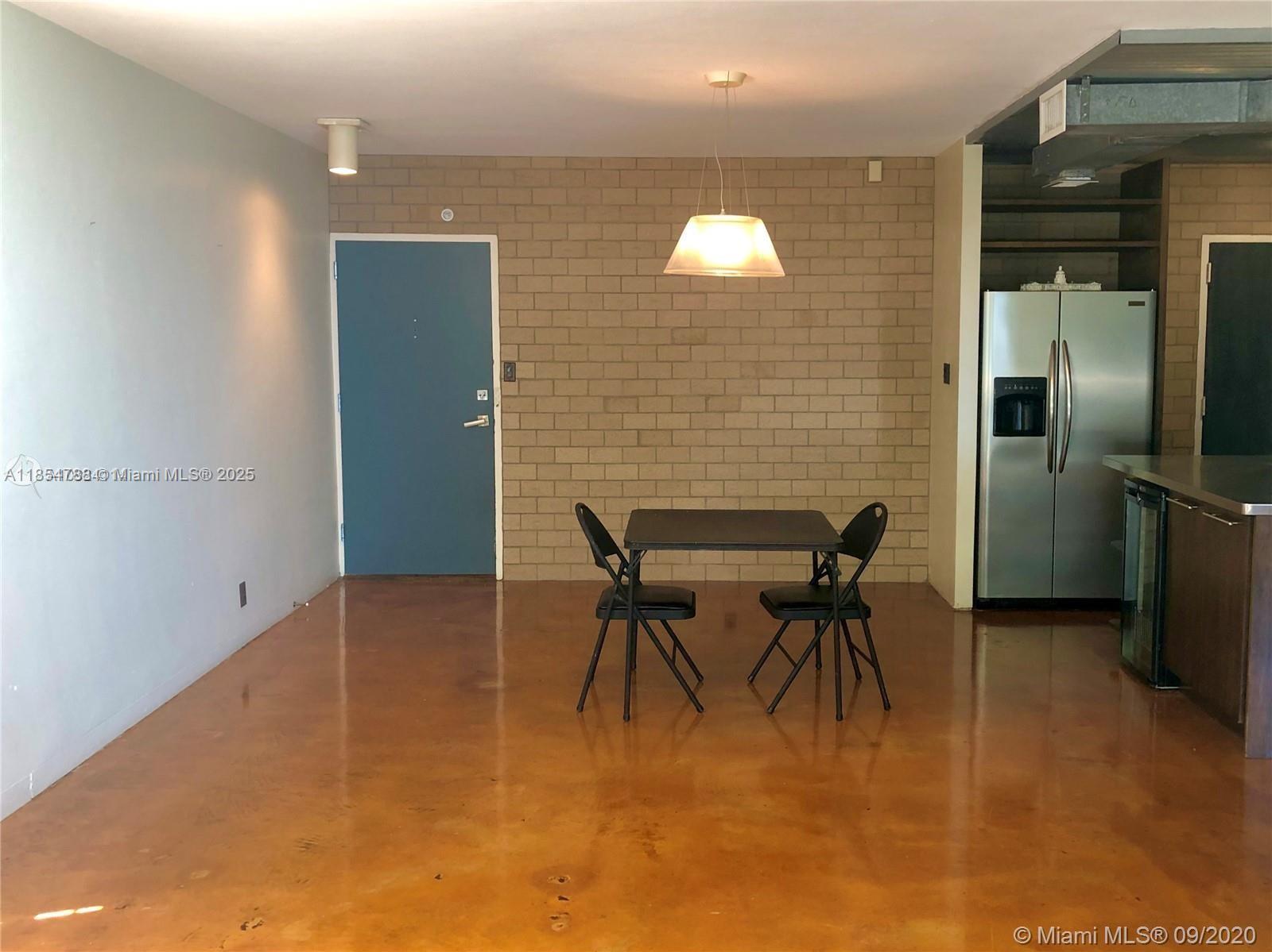 3301 NE 5th Ave 204