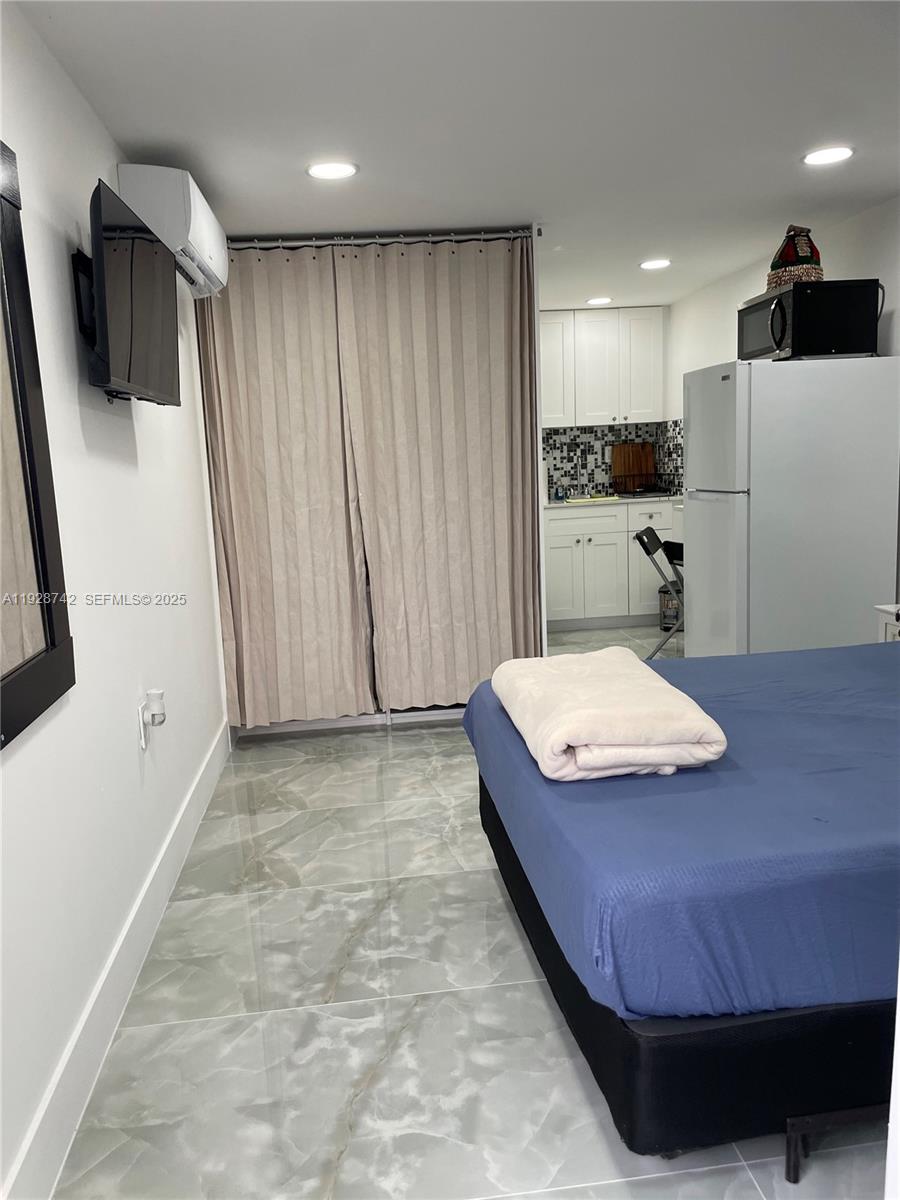 CAROL CITY SEVENTH ADDN - Residential