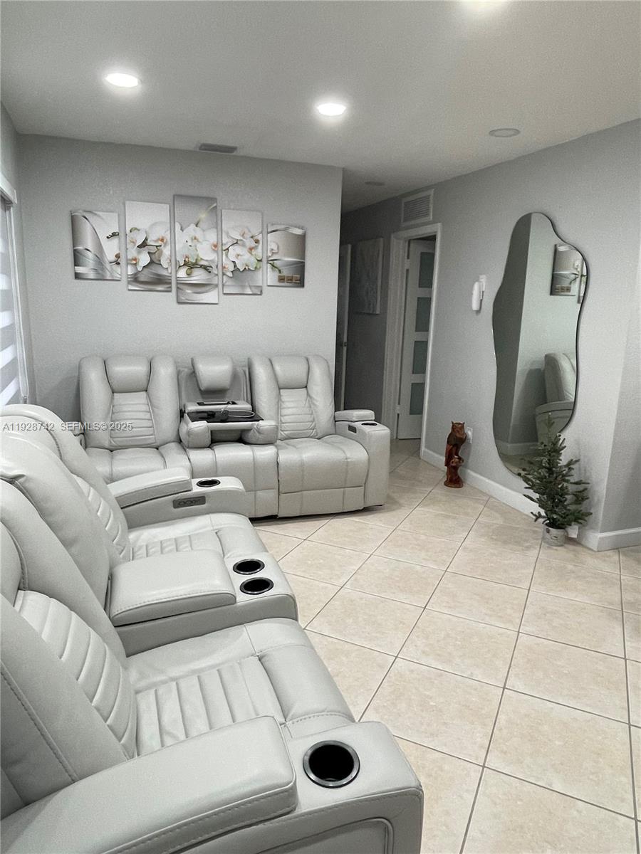 CAROL CITY SEVENTH ADDN - Residential