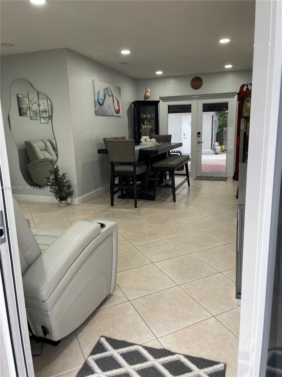 CAROL CITY SEVENTH ADDN - Residential