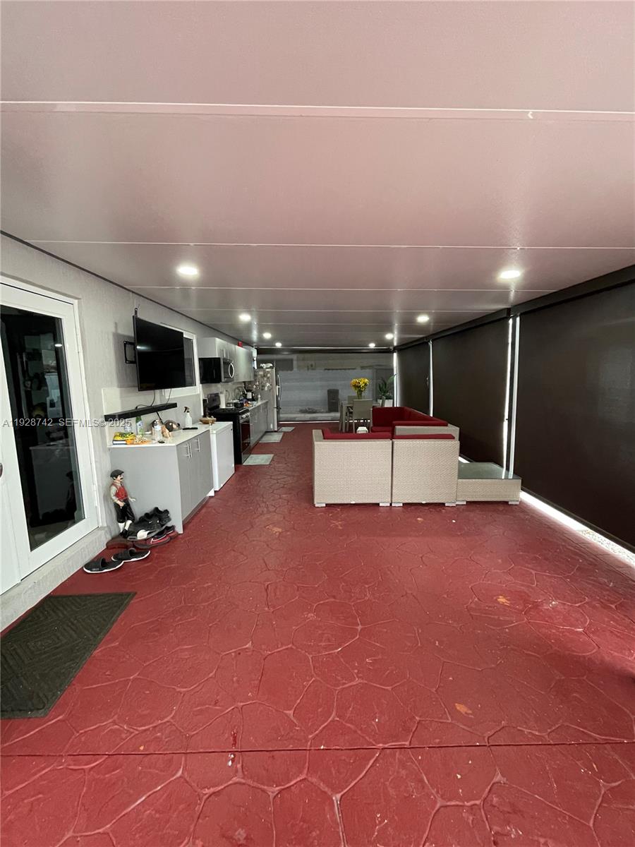 CAROL CITY SEVENTH ADDN - Residential