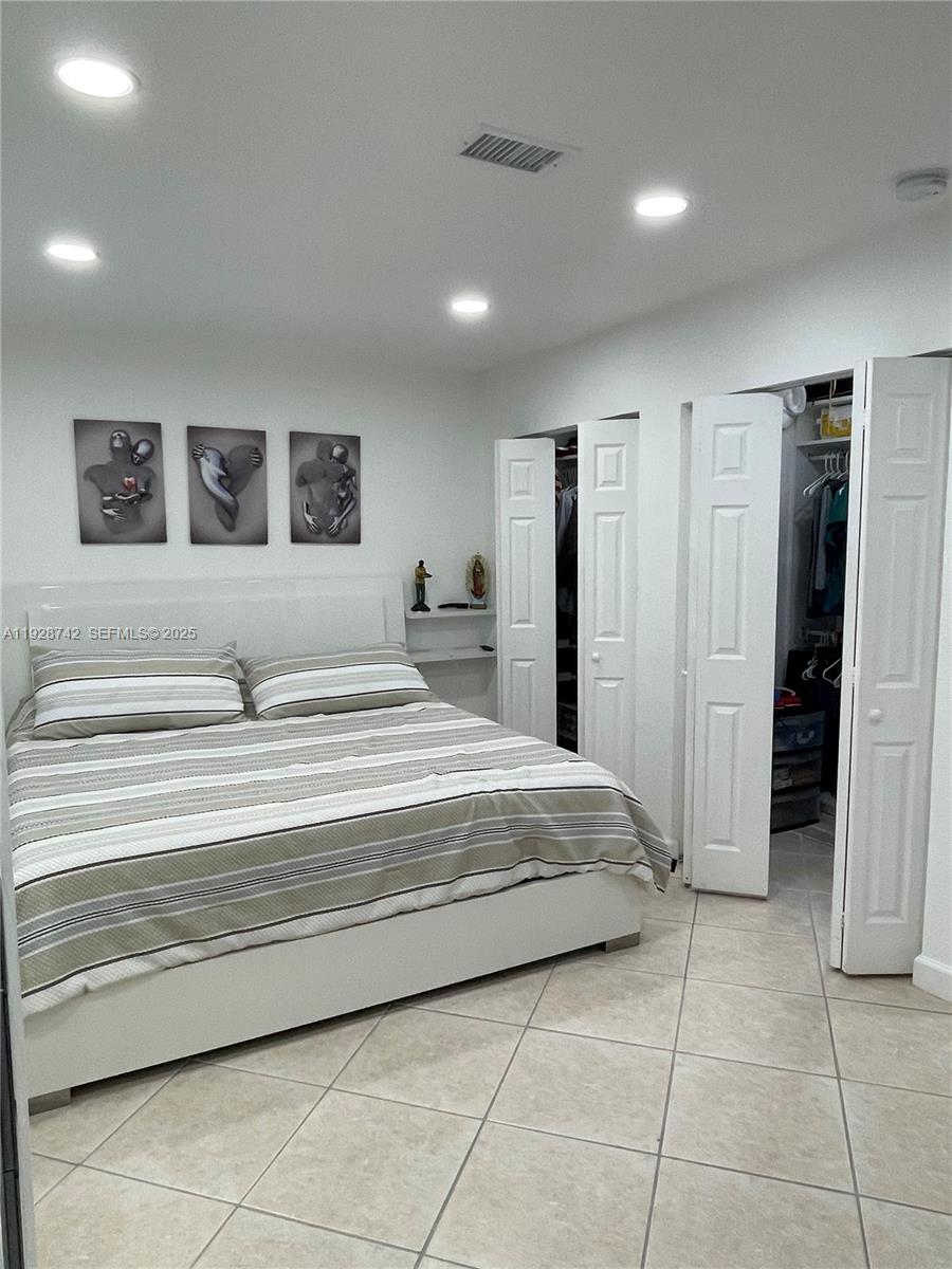 CAROL CITY SEVENTH ADDN - Residential