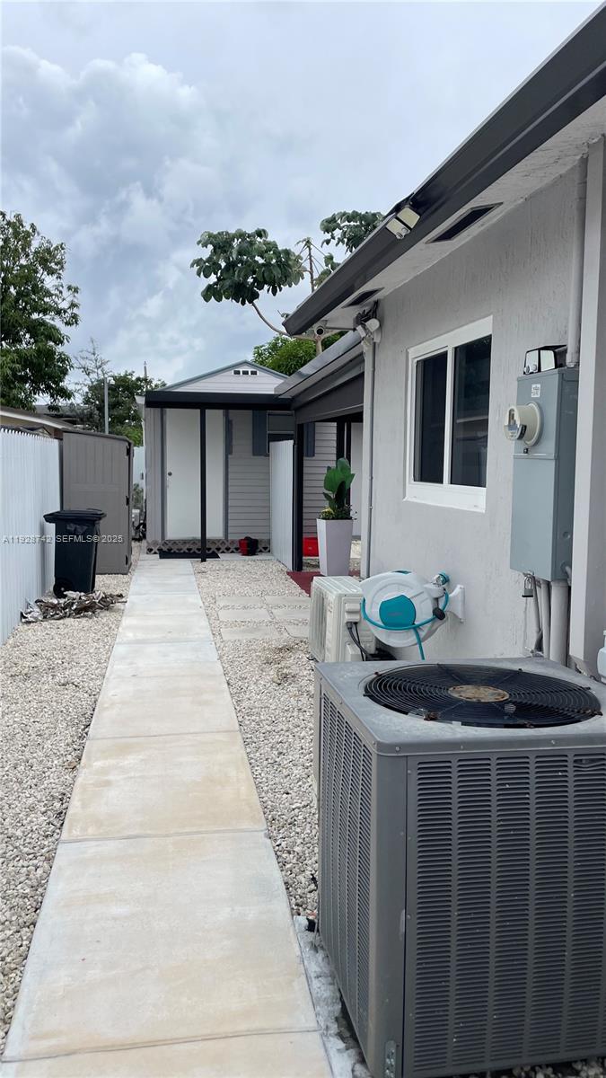 CAROL CITY SEVENTH ADDN - Residential