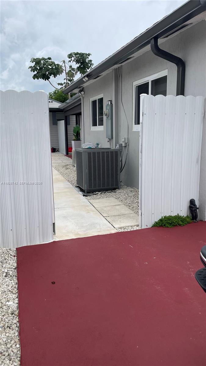 CAROL CITY SEVENTH ADDN - Residential