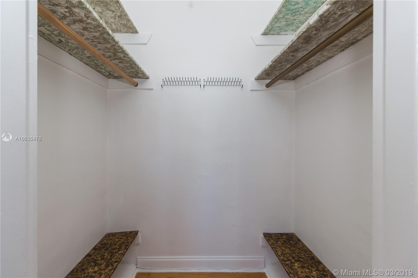 Belle Isle Apt Corp - Residential Lease