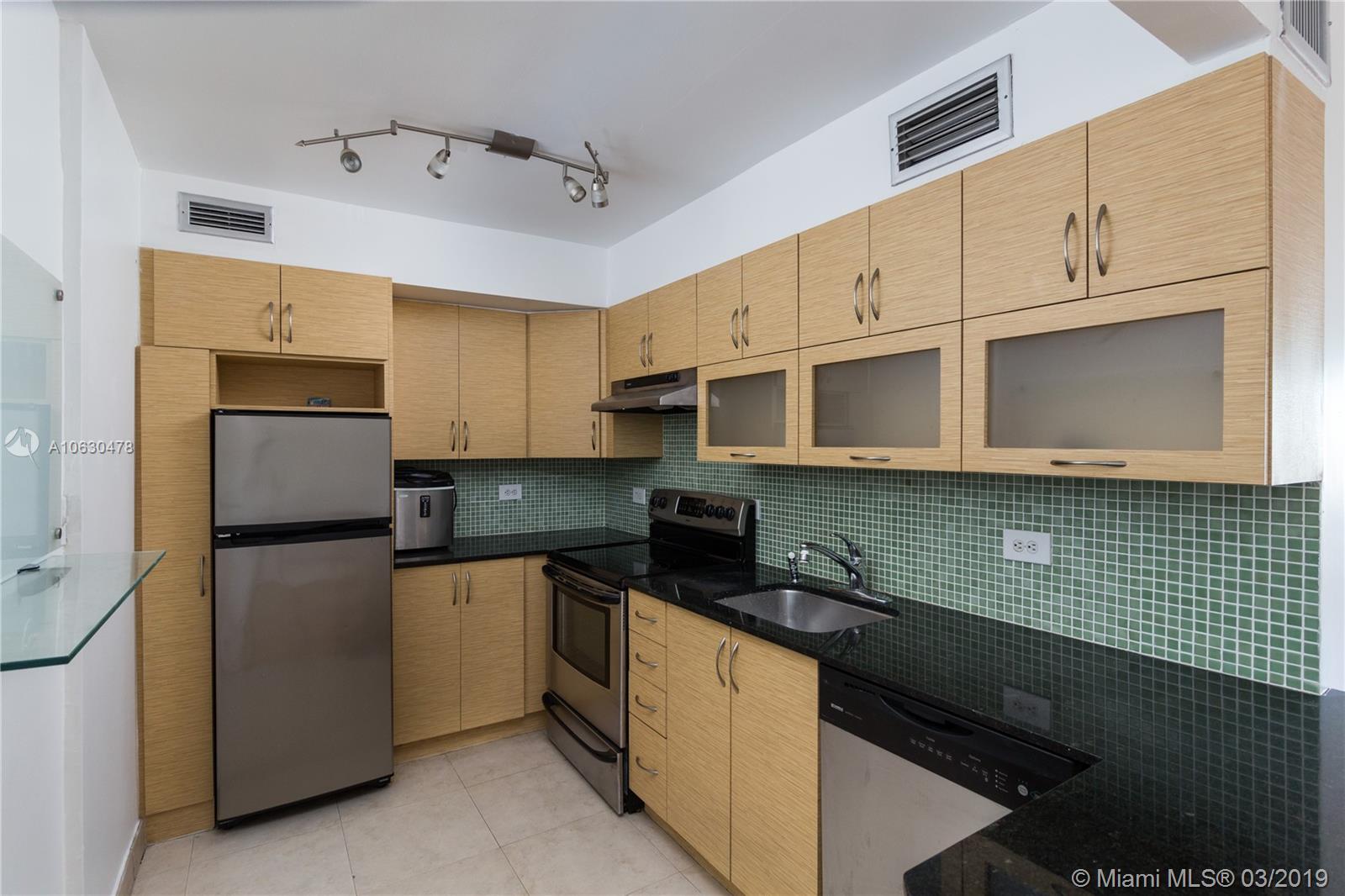 Belle Isle Apt Corp - Residential Lease