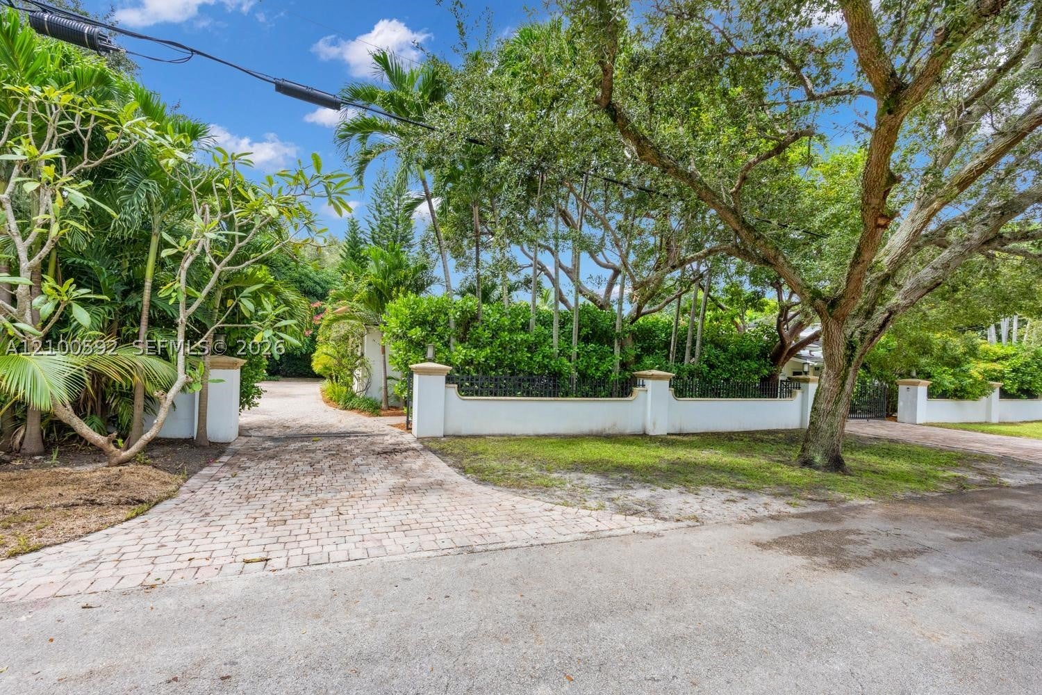 1101 Coral Way, Coral Gables, FL, 33134 2 1101 Coral Way