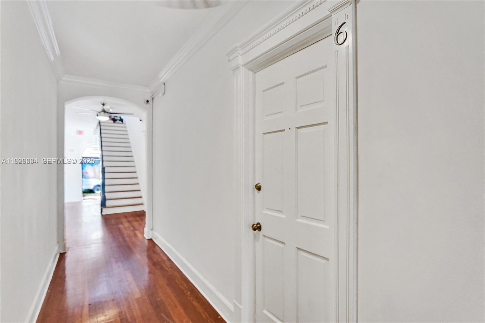 HOLLYWOOD - Residential Lease