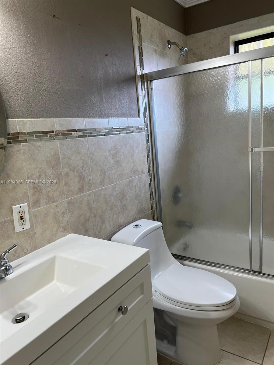 SOUTH MIAMI HEIGHTS ADDN - Residential Lease