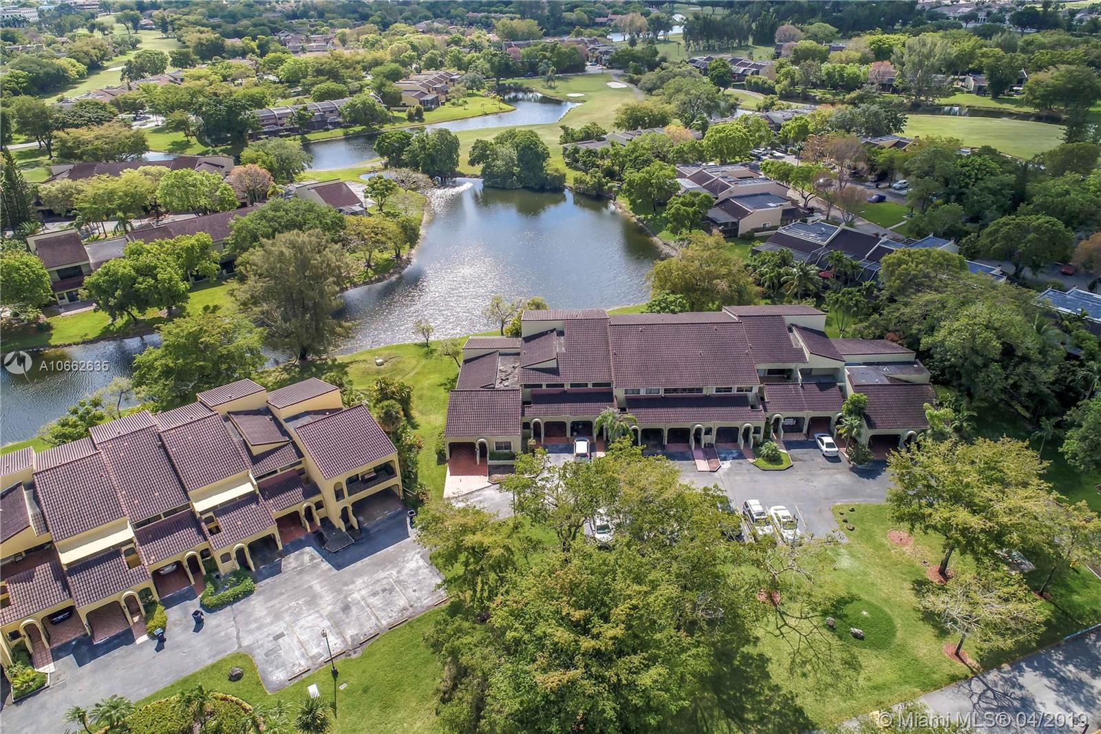 COSTA DEL SOL CONDO NO 3 - Residential