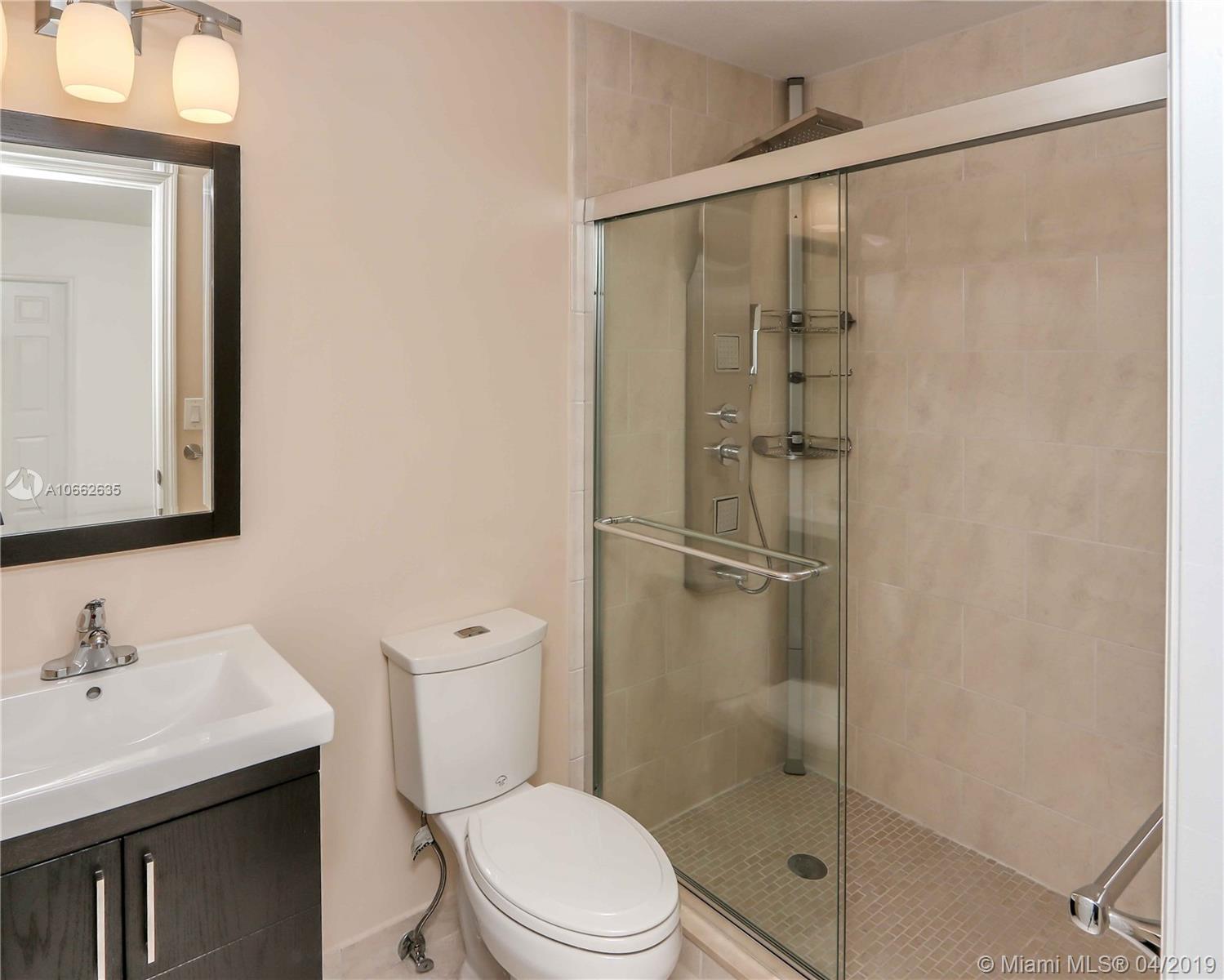 COSTA DEL SOL CONDO NO 3 - Residential