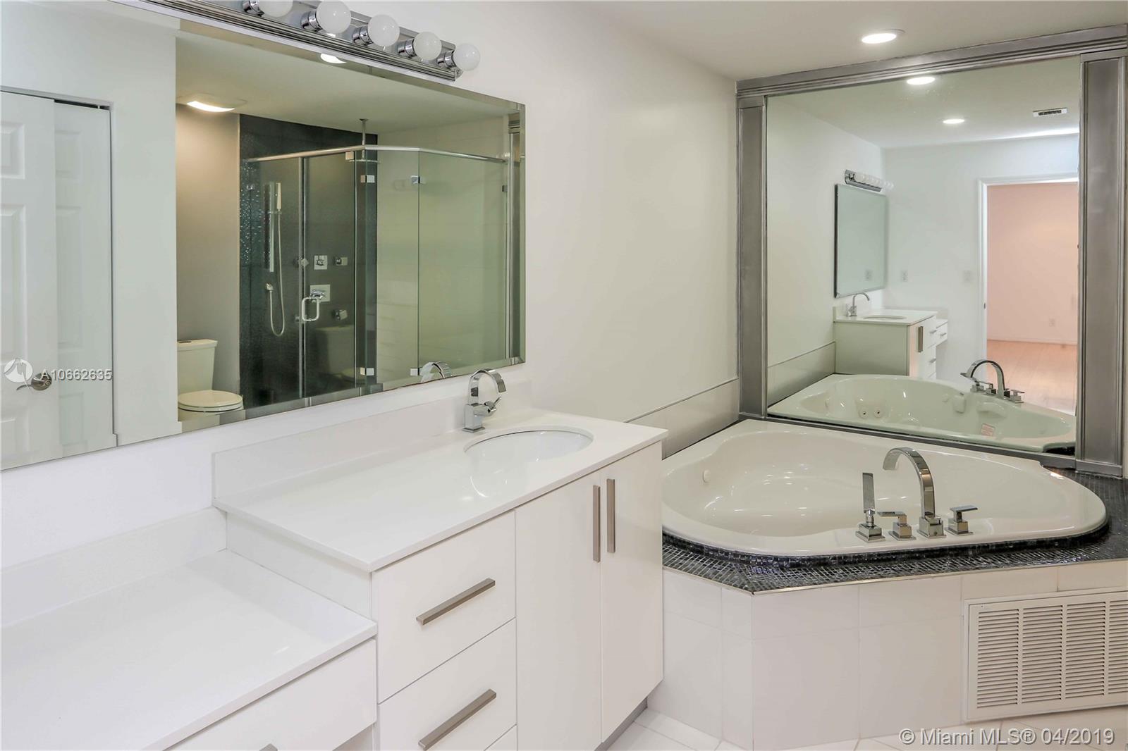 COSTA DEL SOL CONDO NO 3 - Residential