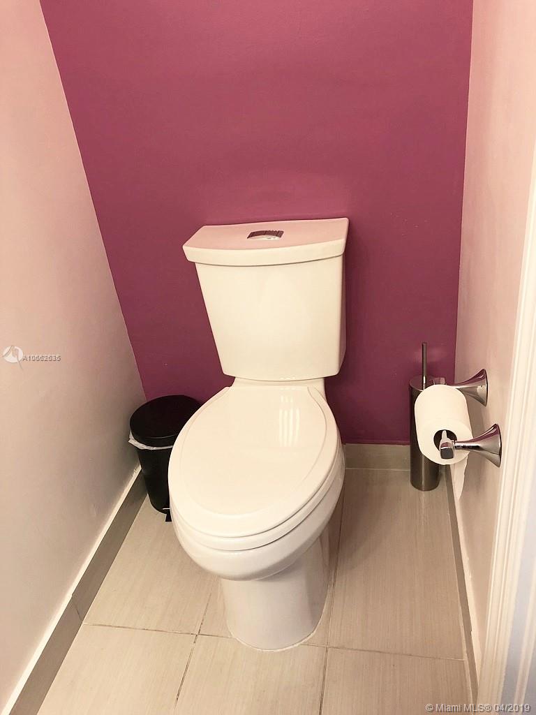 COSTA DEL SOL CONDO NO 3 - Residential