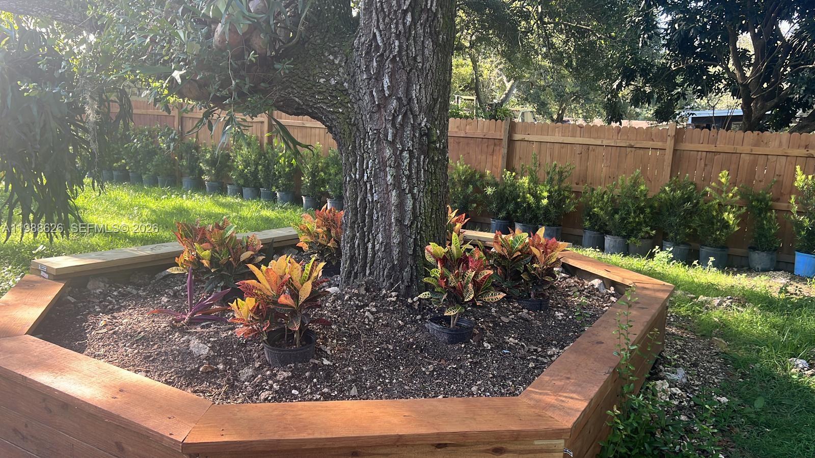 HIDEAWAY PINES SEC 1 - Residential