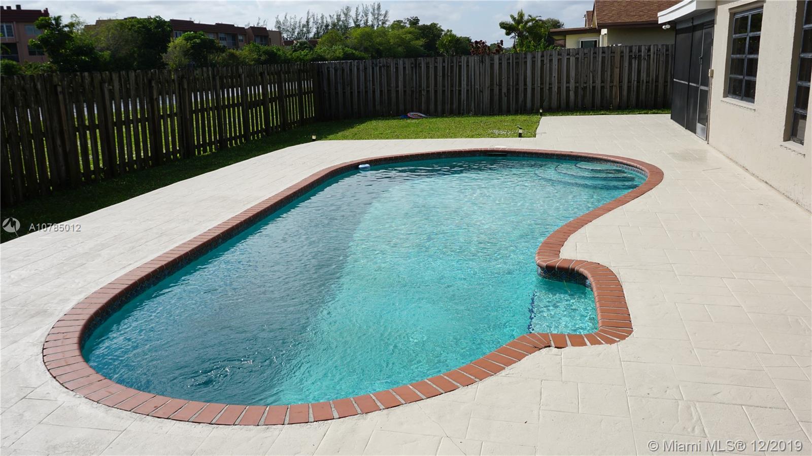 WELLEBY UNIT 8 - Residential