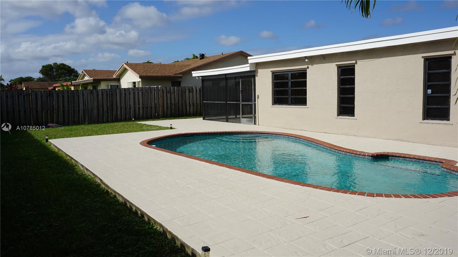 WELLEBY UNIT 8 - Residential