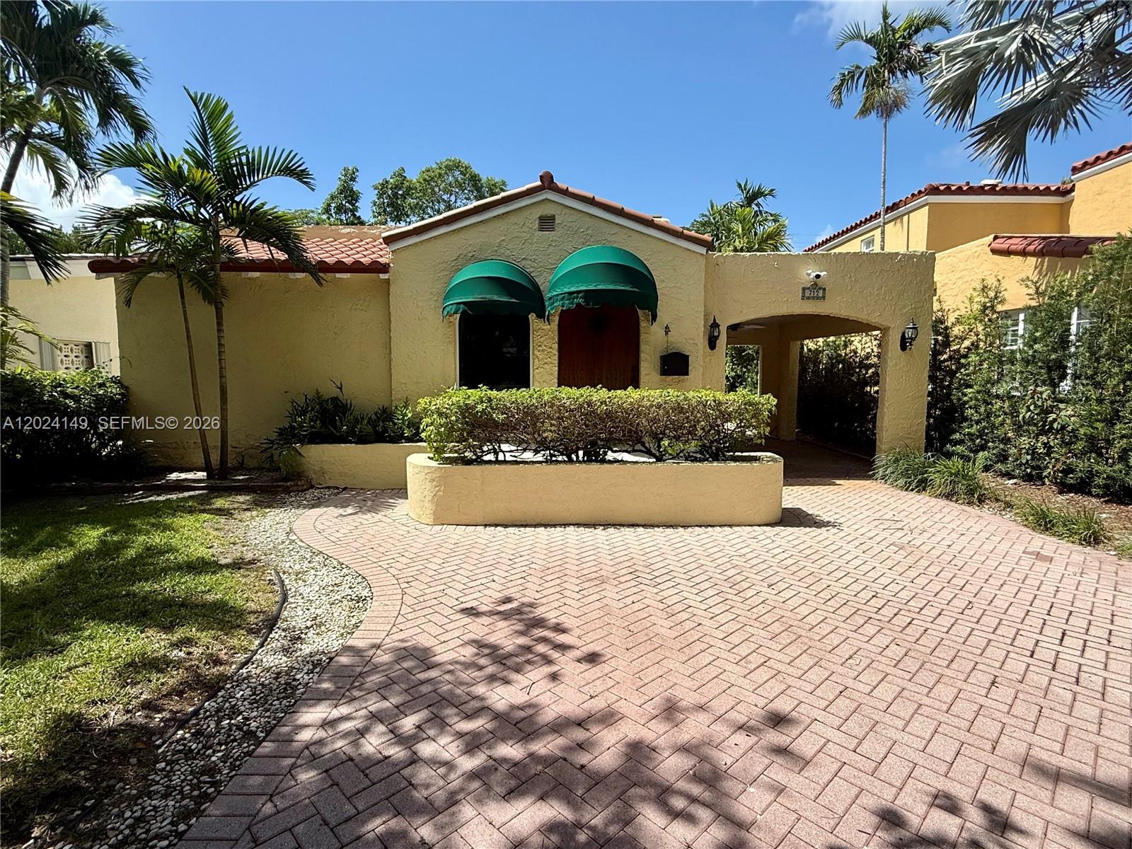 CORAL GABLES SEC B - Residential Lease