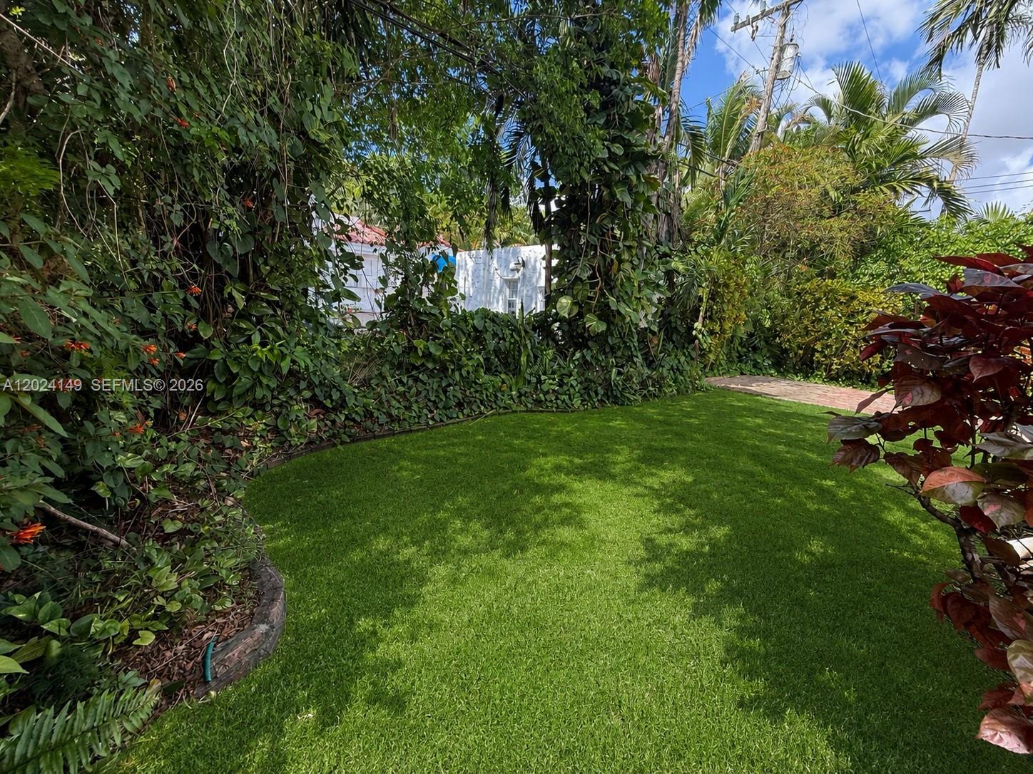 CORAL GABLES SEC B - Residential Lease