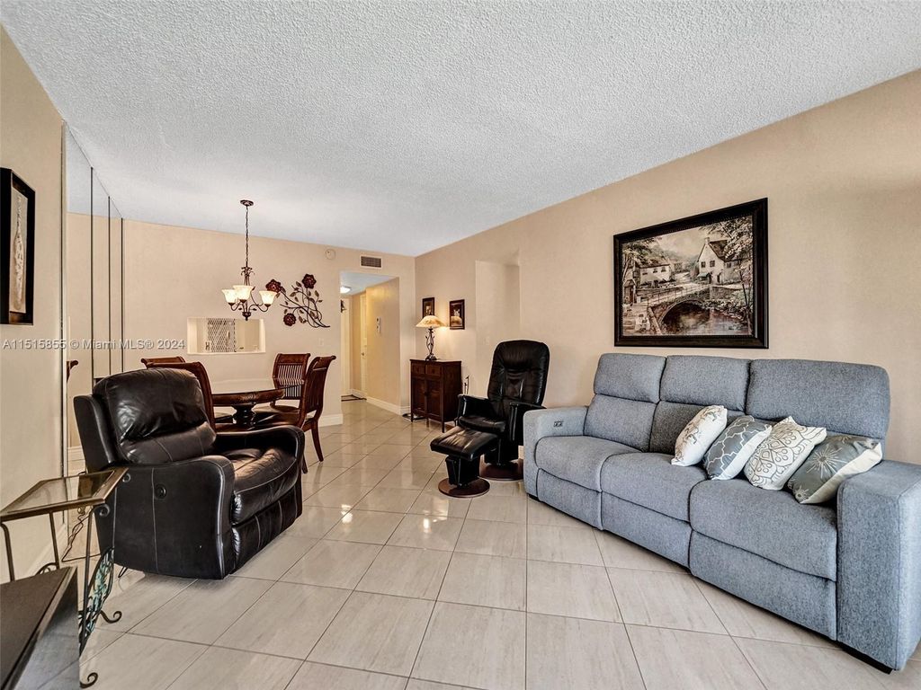 Photo of 1200 Hillcrest Ct #202, Hollywood, FL 33021 (MLS # A11515855)