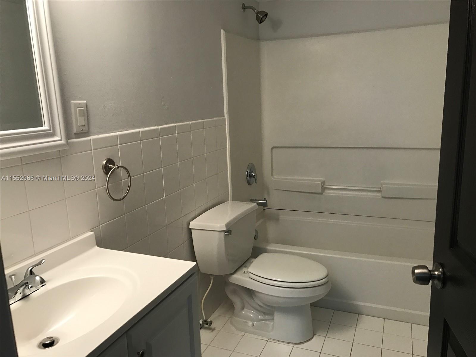 SUNSHINE MIAMI CONDO - Residential