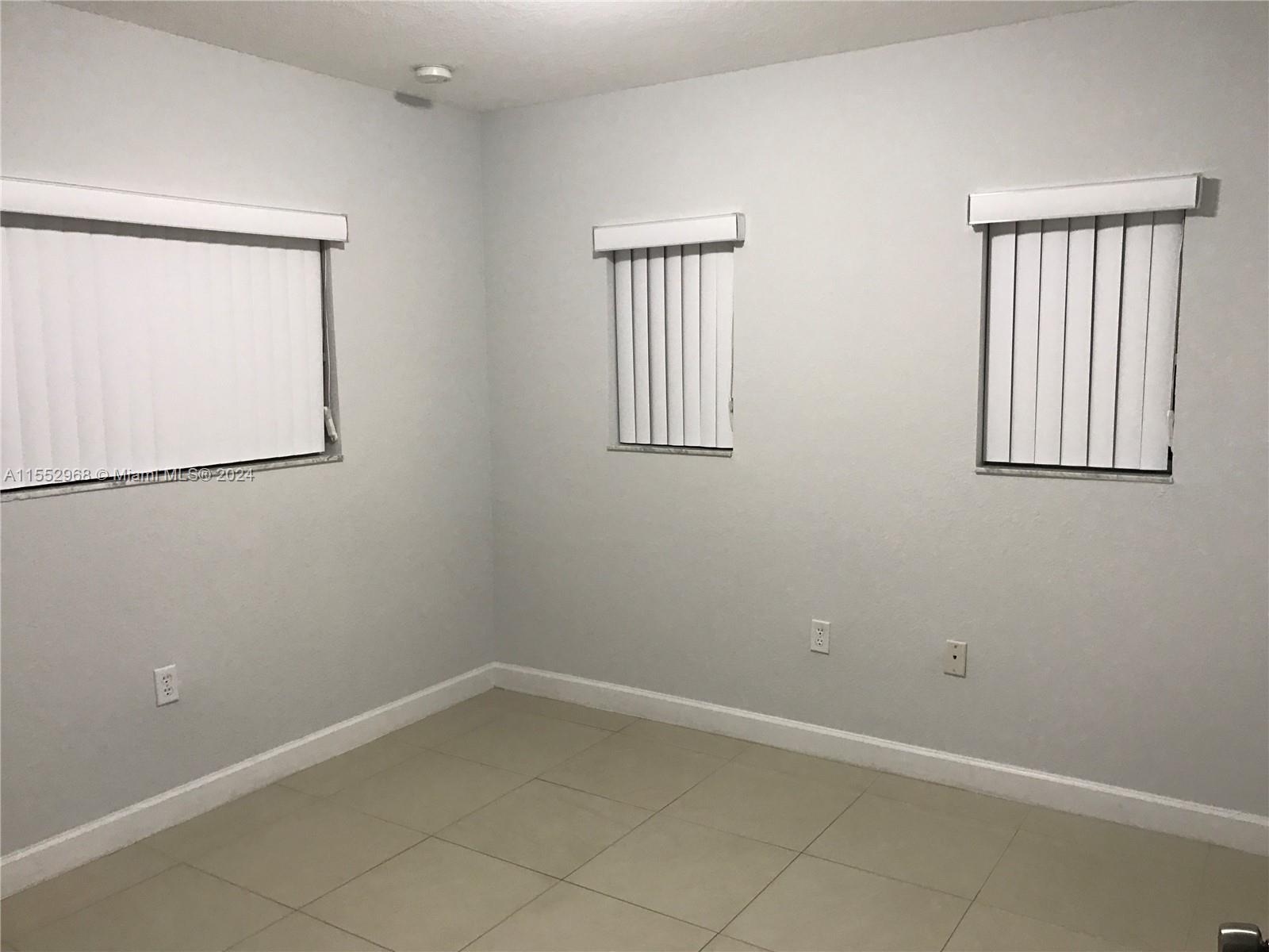 SUNSHINE MIAMI CONDO - Residential