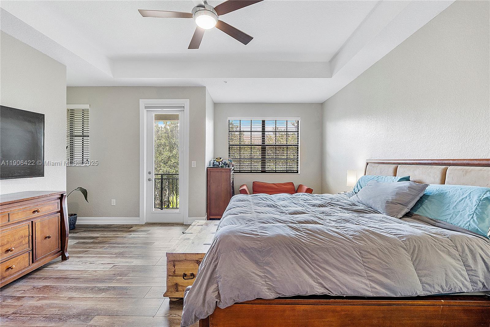 PEMBROKE LAKES SOUTH - Residential Lease