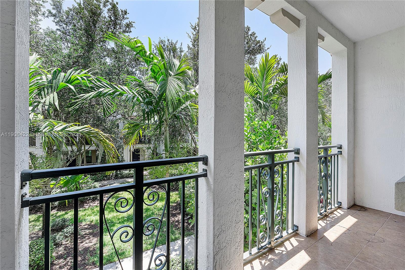 PEMBROKE LAKES SOUTH - Residential Lease