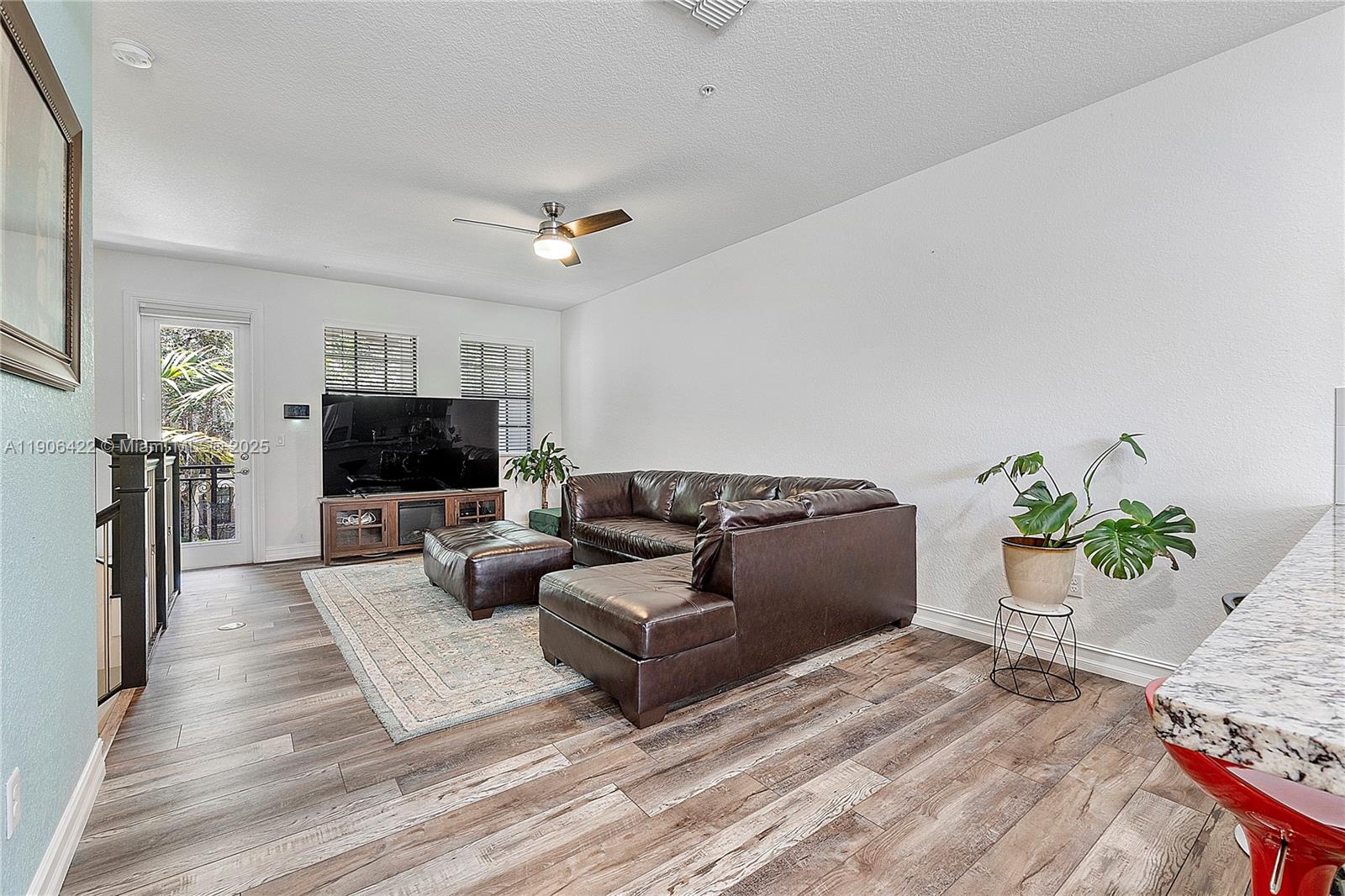 PEMBROKE LAKES SOUTH - Residential Lease