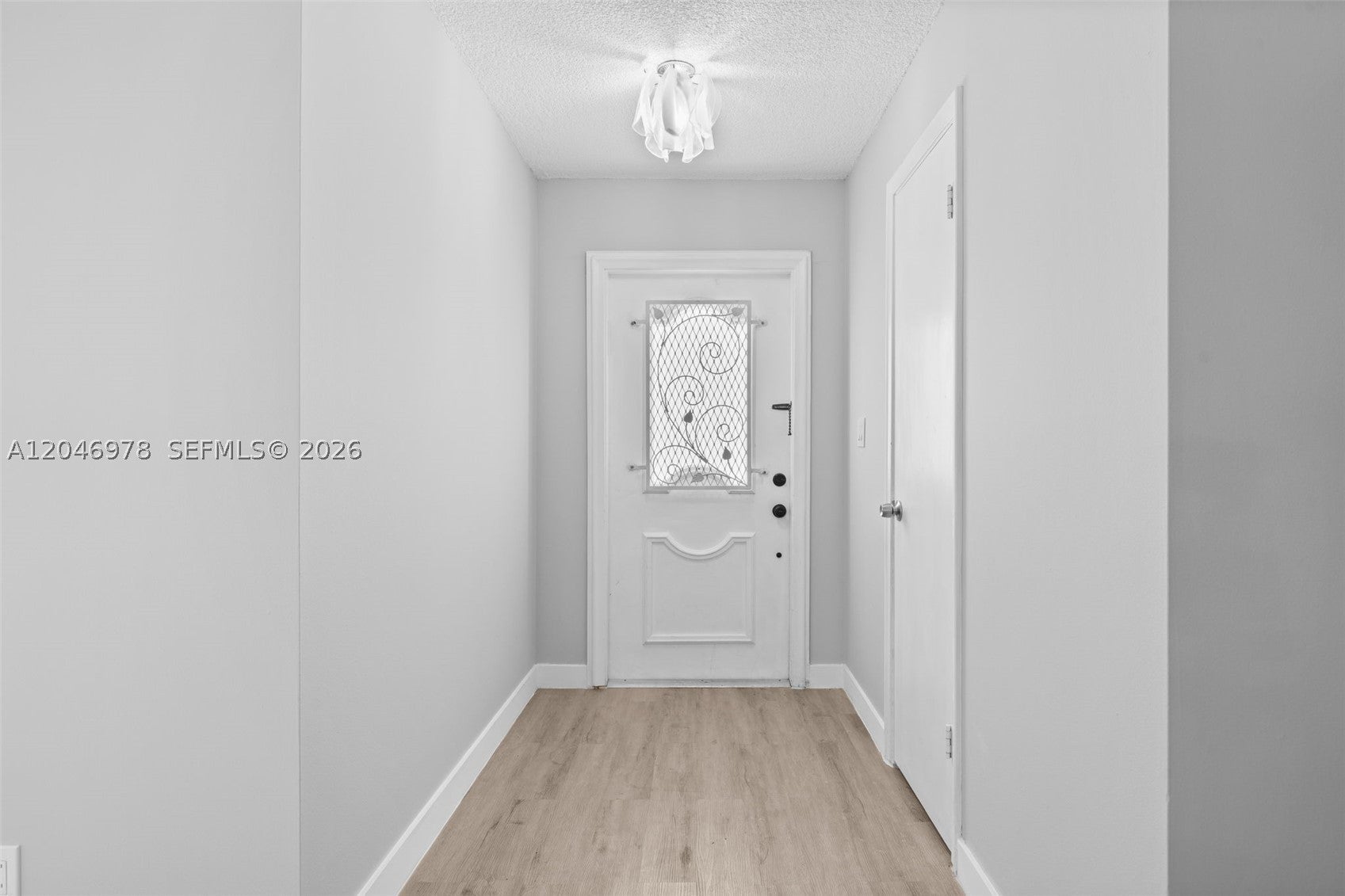 2408 NE 10th St 122