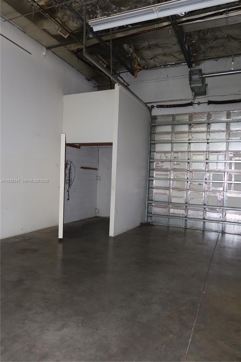 BISCAYNE CORNER COMM CENT - Commercial Sale