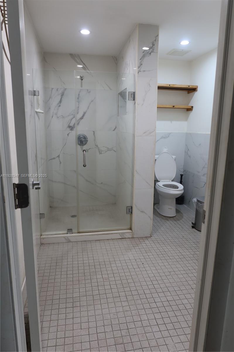 BISCAYNE CORNER COMM CENT - Commercial Sale