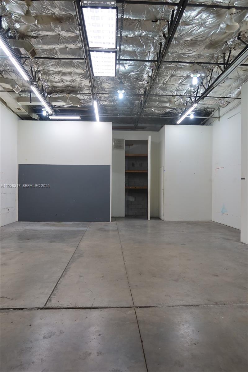 BISCAYNE CORNER COMM CENT - Commercial Sale