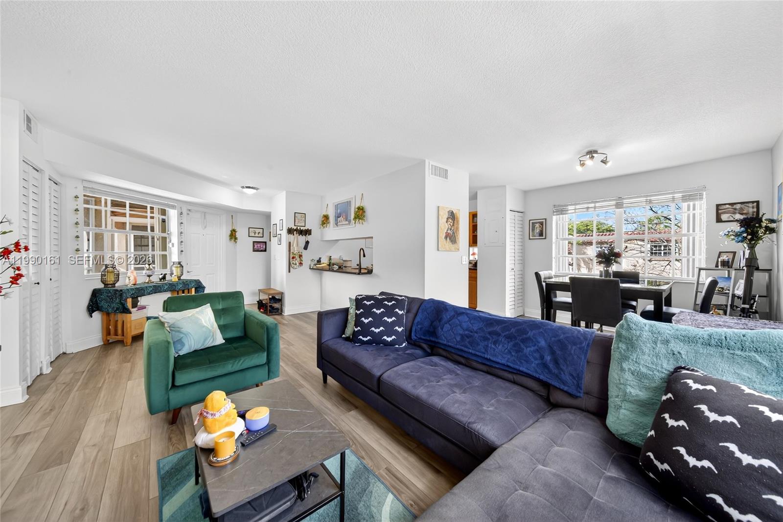 WINDMILL LAKES III CONDO - Residential