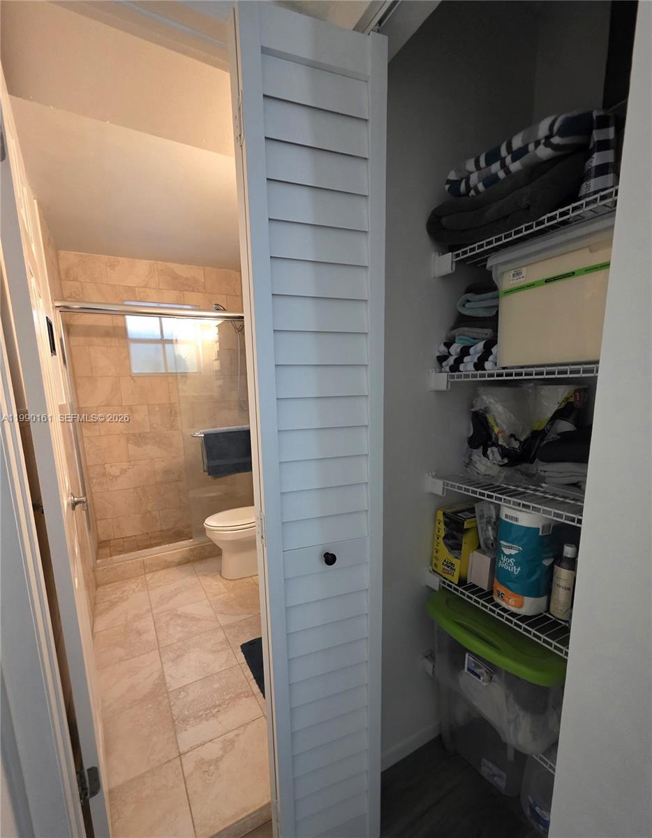 WINDMILL LAKES III CONDO - Residential