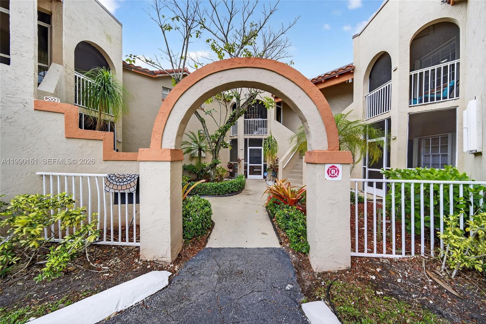 WINDMILL LAKES III CONDO - Residential