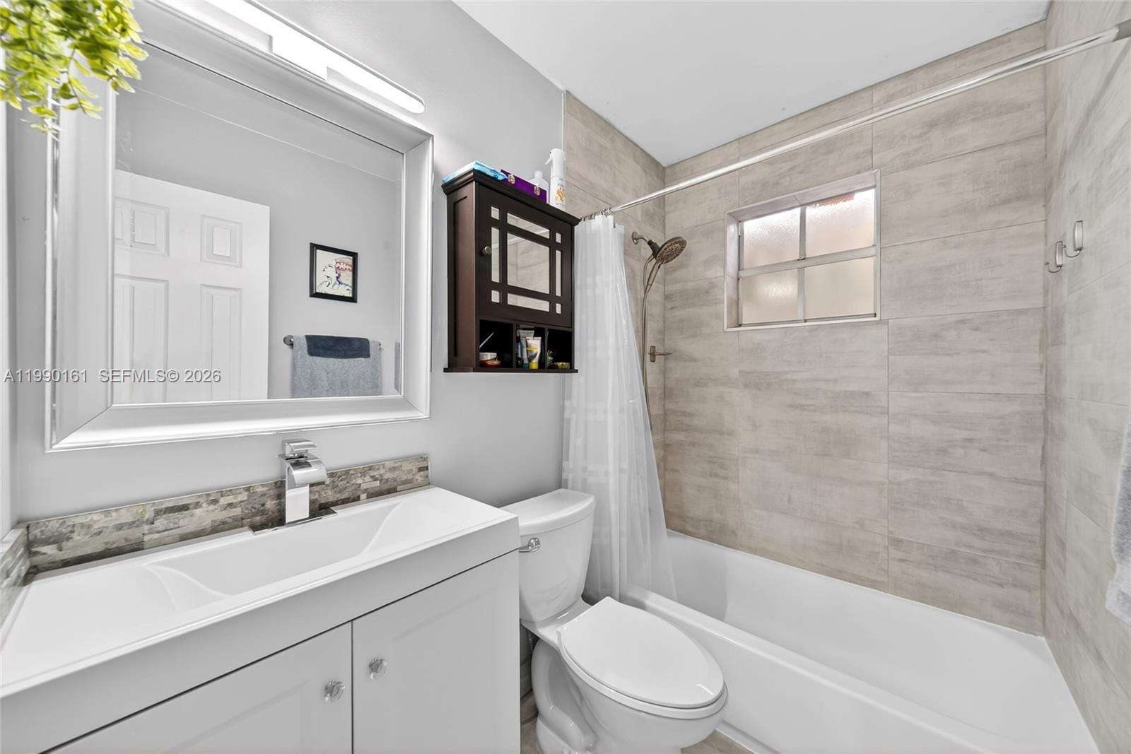 WINDMILL LAKES III CONDO - Residential