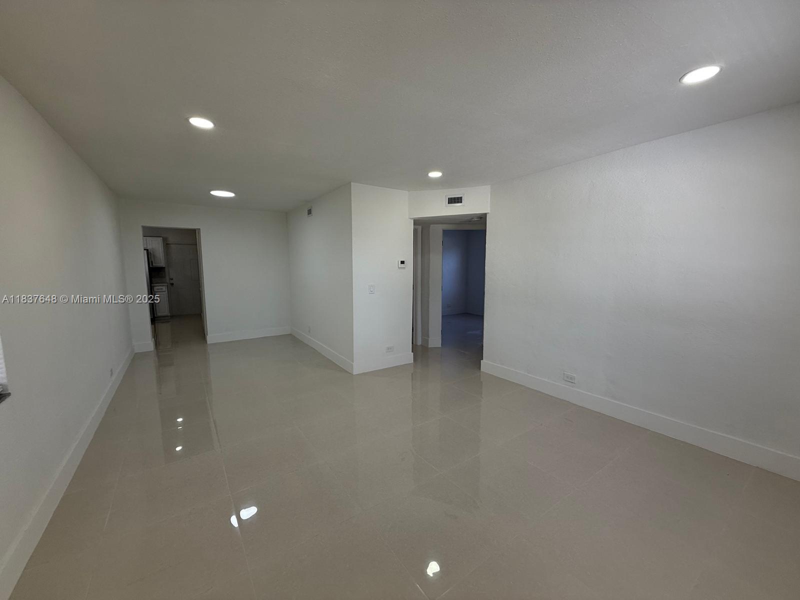 1494 W 34th St 0