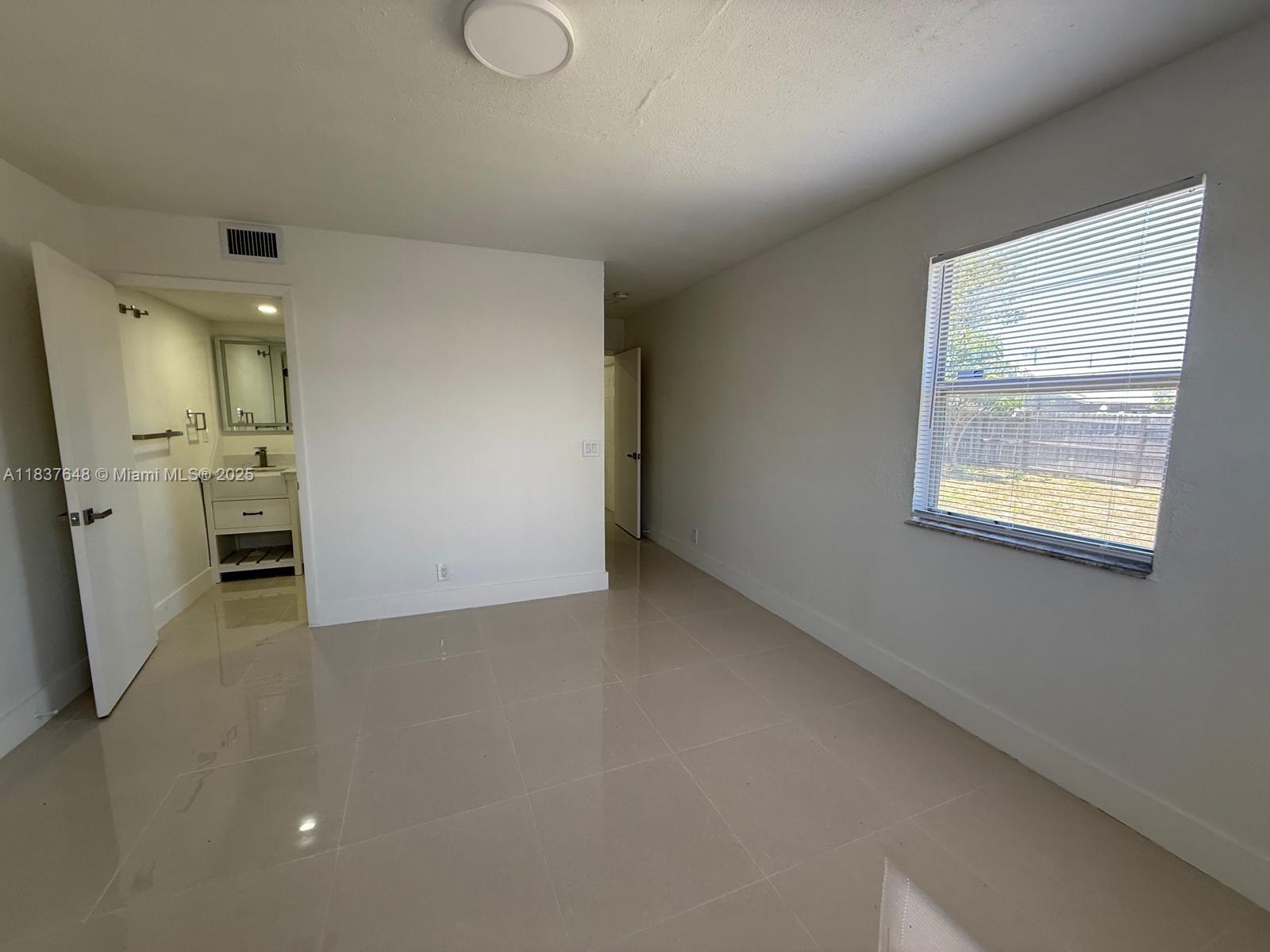 ACREHOME PARK SECOND ADD - Residential Lease