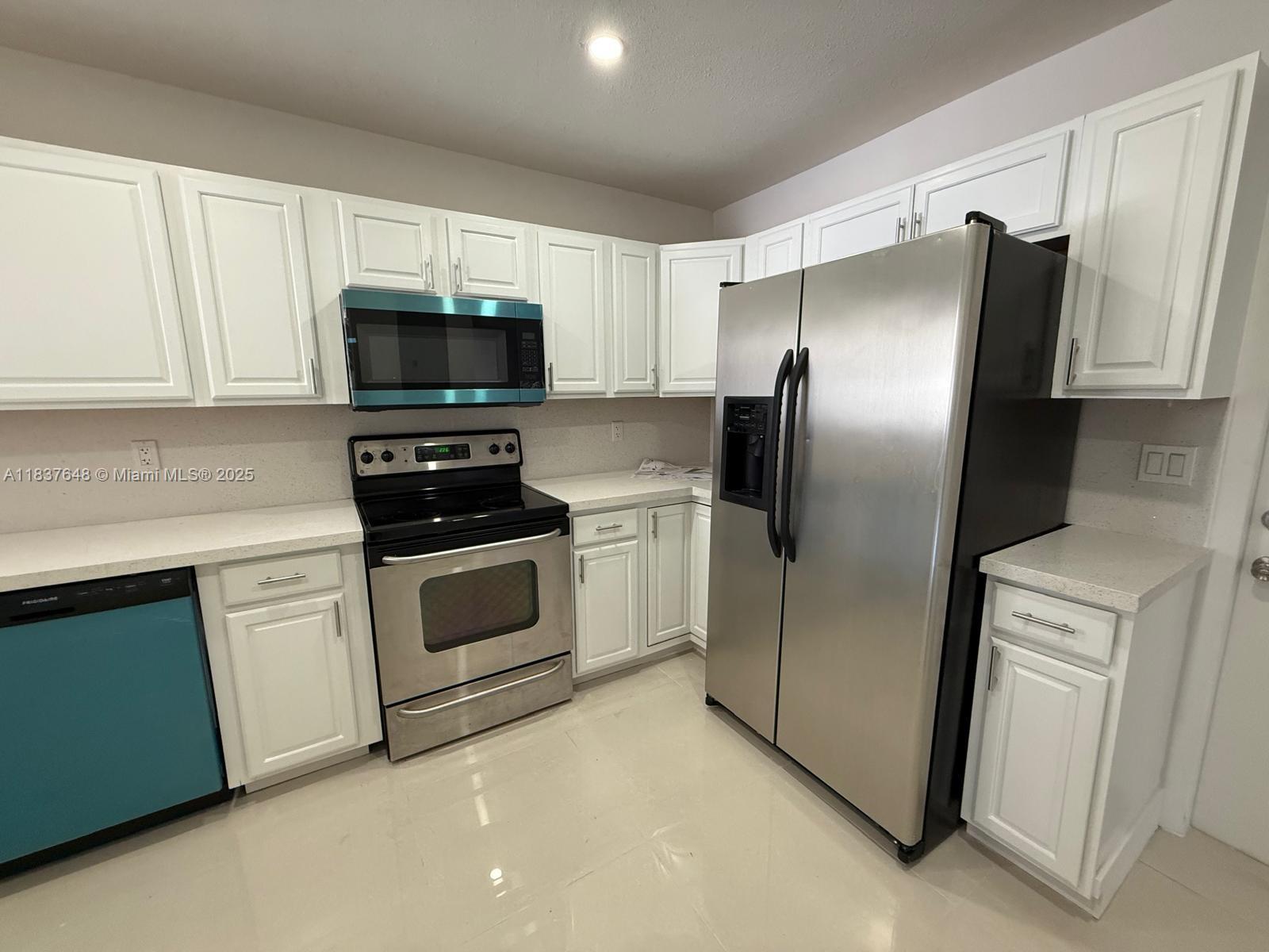 ACREHOME PARK SECOND ADD - Residential Lease