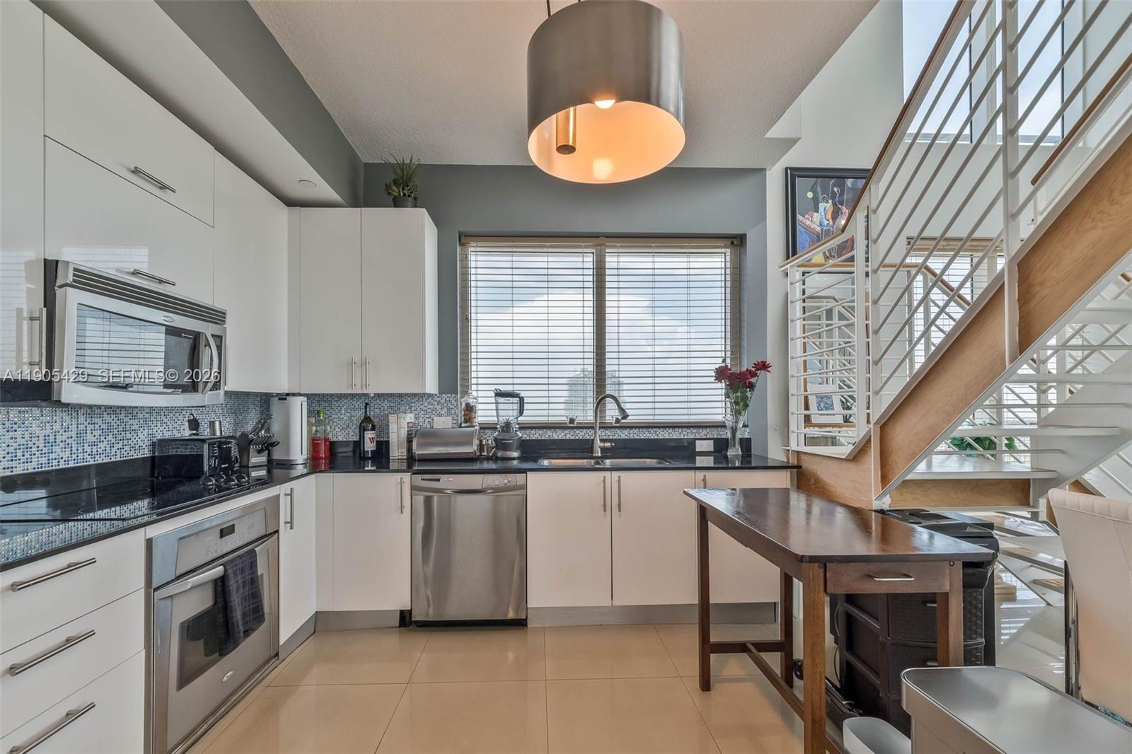 INFINITY AT BRICKELL COND - Residential